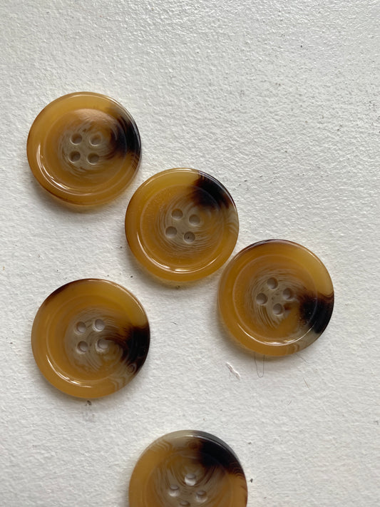 Tortoise Shell Button (23mm) - Set of 4