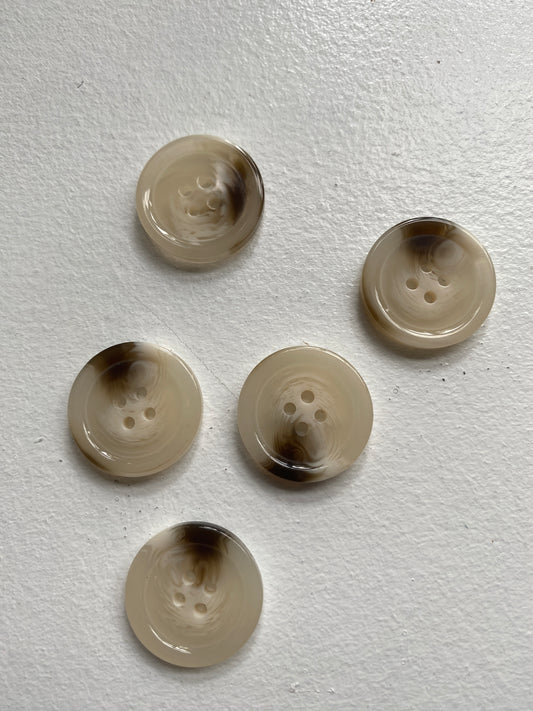 Light Tortoise Shell Button (23mm) - Set of 4
